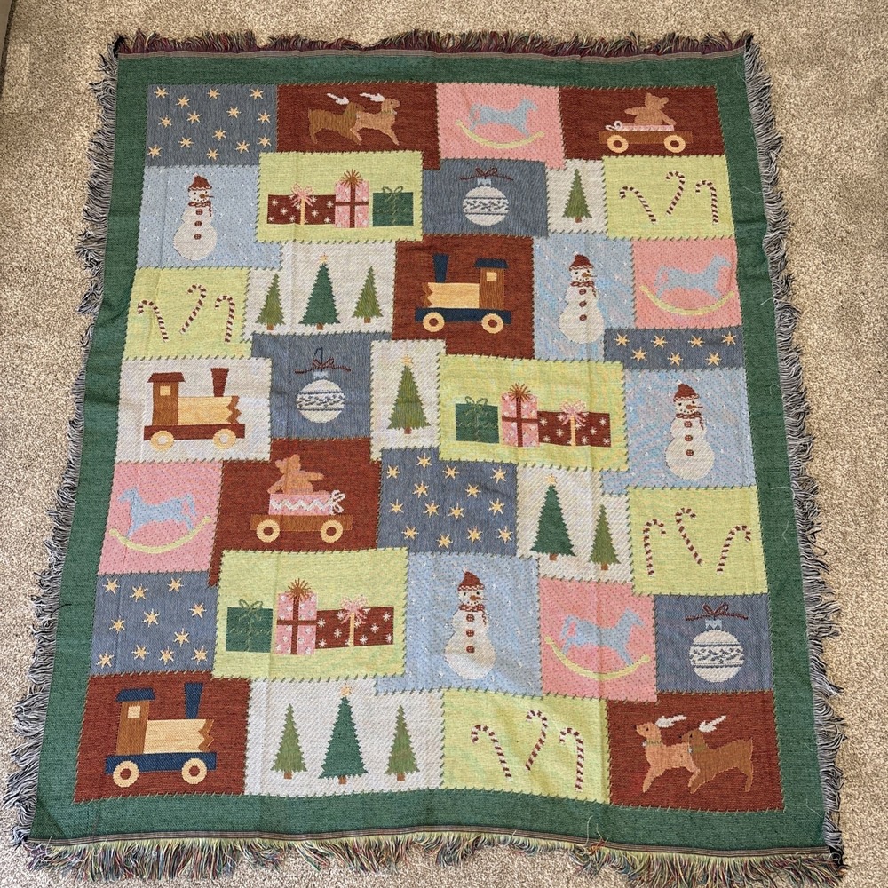 Martha Stewart Everyday Christmas Tapestry light-weight Throw Blanket 59x50"‎